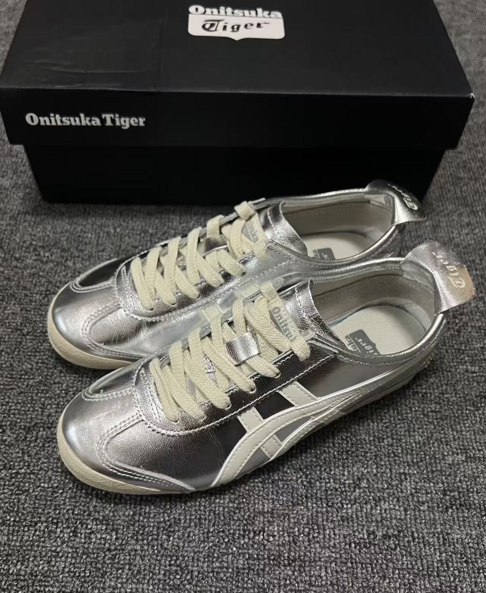 Onitsuka Tiger Sneakers